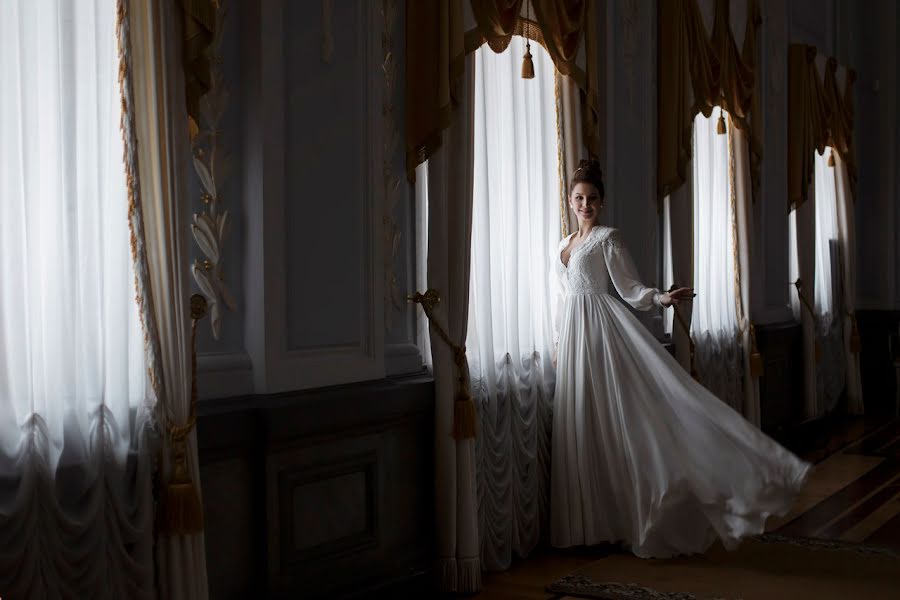 Fotógrafo de casamento Irina Lark (irinalark). Foto de 25 de fevereiro 2017