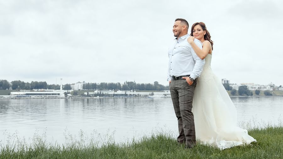 Fotógrafo de casamento Anton Po (antonpo). Foto de 12 de janeiro 2022