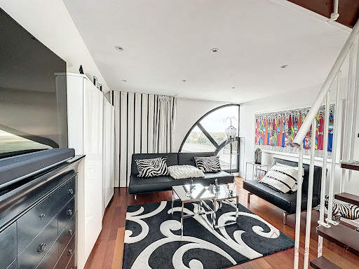 Apartment with terrace 4