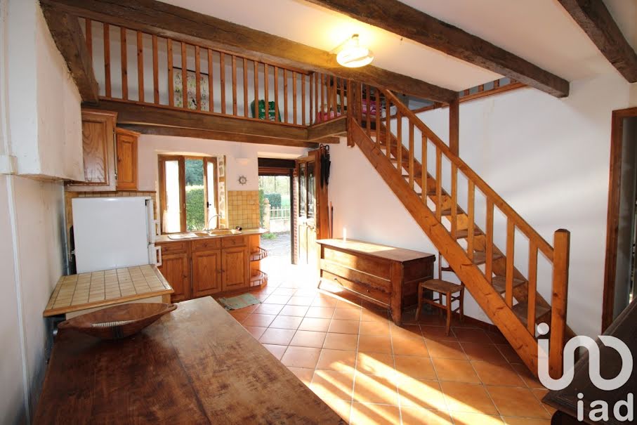 Vente maison 4 pièces 102 m² à Bosmoreau-les-Mines (23400), 80 000 €