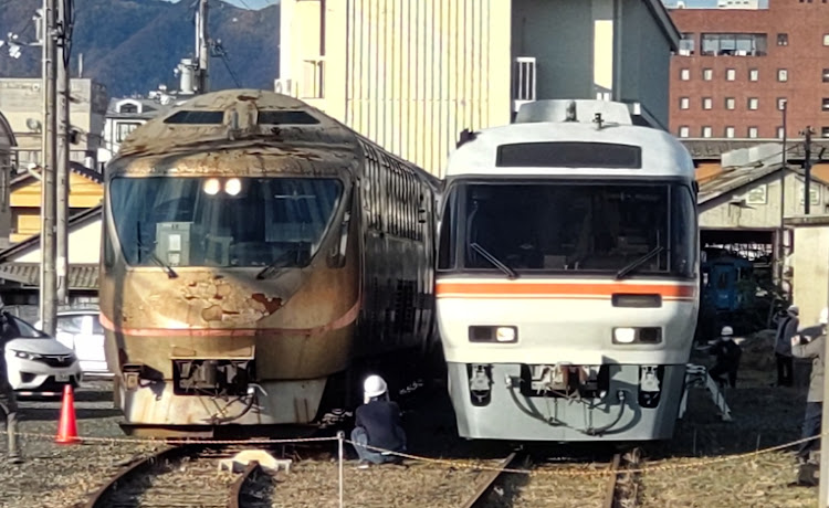 オデッセイのRA6オデッセイ・カールソン・シルバーはイイぞぉー・オデかけ・KTR8500に関するカスタム事例の投稿画像8枚目