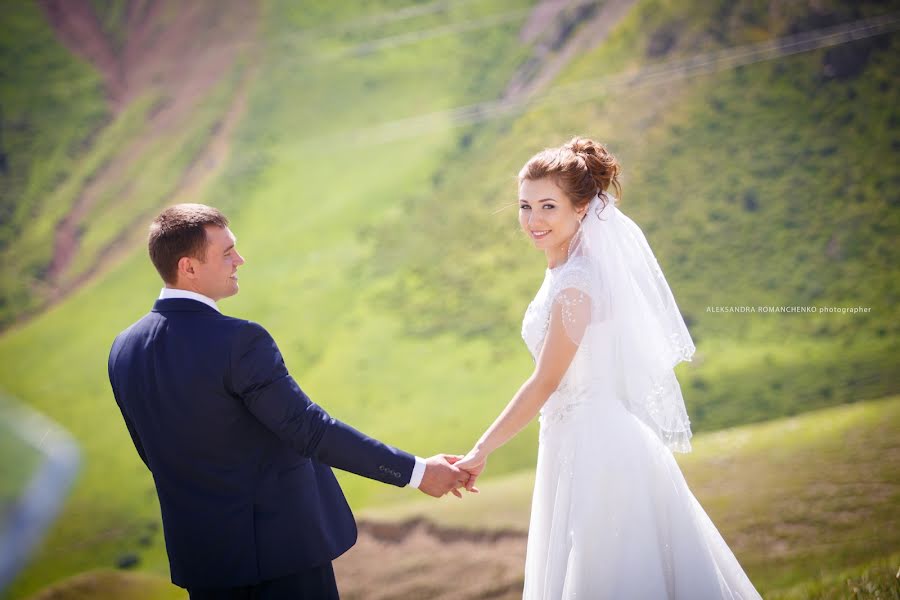 結婚式の写真家Aleksandra Romanchenko (photo2012)。2017 10月25日の写真