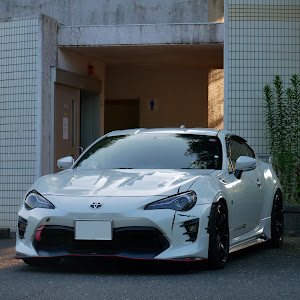 86