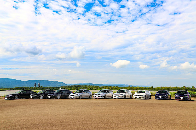インプレッサ WRX STIのインプレッサWRXSTI・帰省・オフ会・スバル・お盆休みに関するカスタム事例の投稿画像9枚目