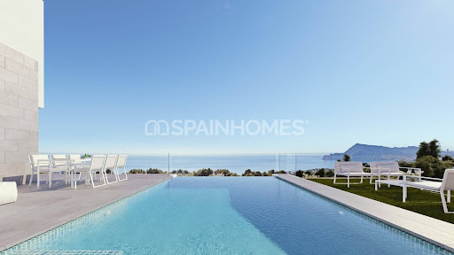 House with pool and terrace 5