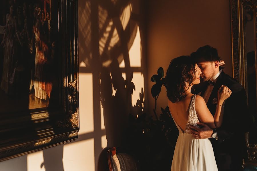 Fotógrafo de casamento Klaudia Chajduga (uroczekadry). Foto de 2 de setembro 2020