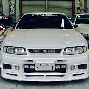 スカイライン GT-R BCNR33