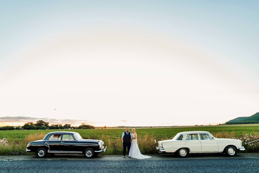 Fotógrafo de casamento Mia Louwrens (mialouwrens). Foto de 1 de janeiro 2019