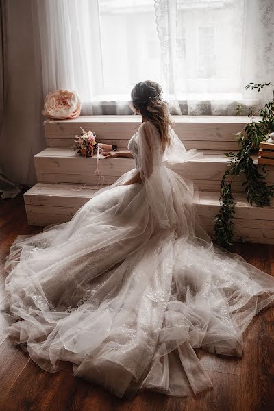 Wedding photographer Anastasiya Korotkikh (fuxiya). Photo of 14 November 2019