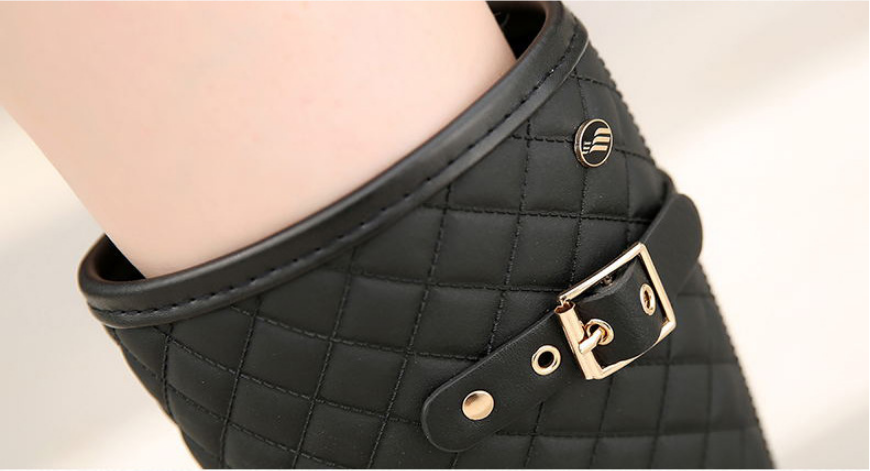 images slider number - 1