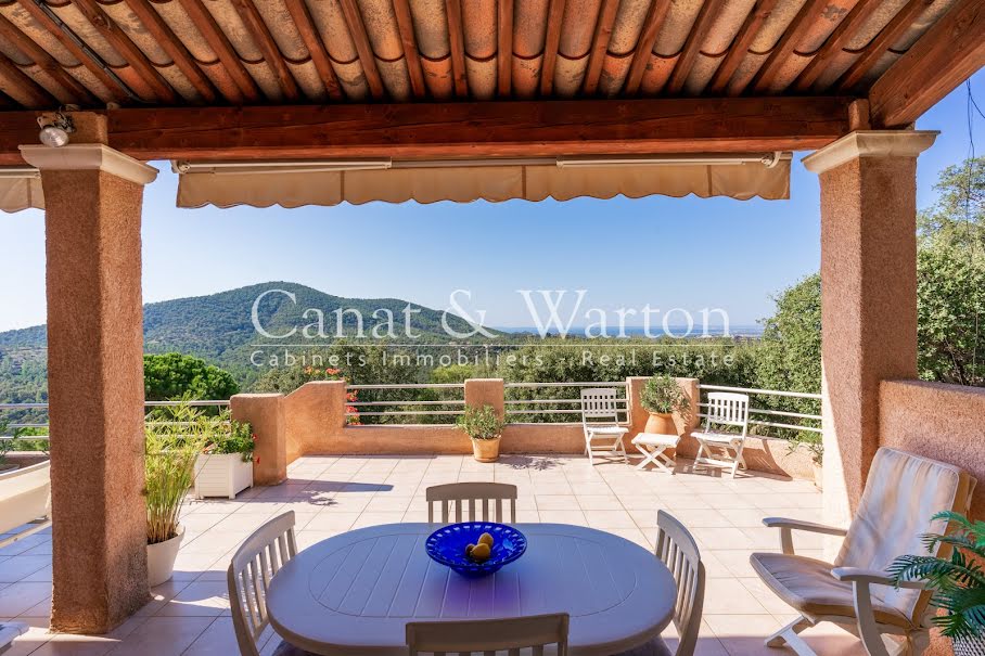 Vente villa 5 pièces 165 m² à La Londe-les-Maures (83250), 1 450 000 €