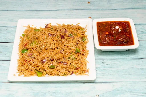 Fried Rice With Veg Manchurian