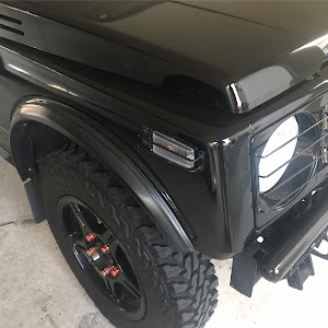 ジムニー JA11V