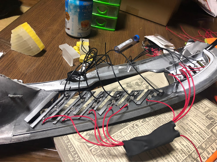 ガチャマジスタイルさんが投稿したアーッスすんごいこれ🤣・DIY・ヘッドライト加工に関するカスタム事例の投稿画像3枚目