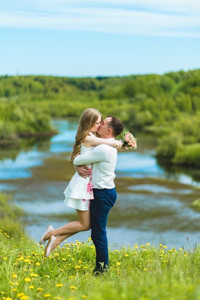 Fotógrafo de casamento Irina Samodurova (samodurova). Foto de 16 de junho 2018