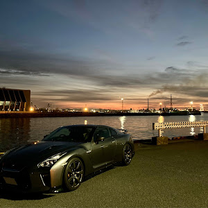 NISSAN GT-R R35