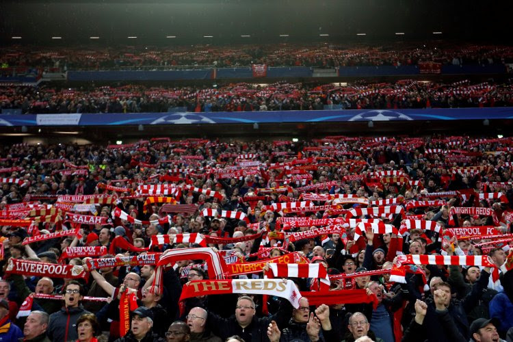 🎥 Kippenvelmoment(en): vol Anfield laat ons opnieuw genieten van You'll Never Walk Alone