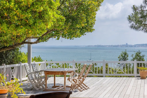 Seaside property 5