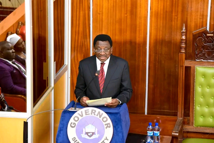 Governor James Orengo addressing the Siaya County Assembly on Tuesday,October 11, 2022.