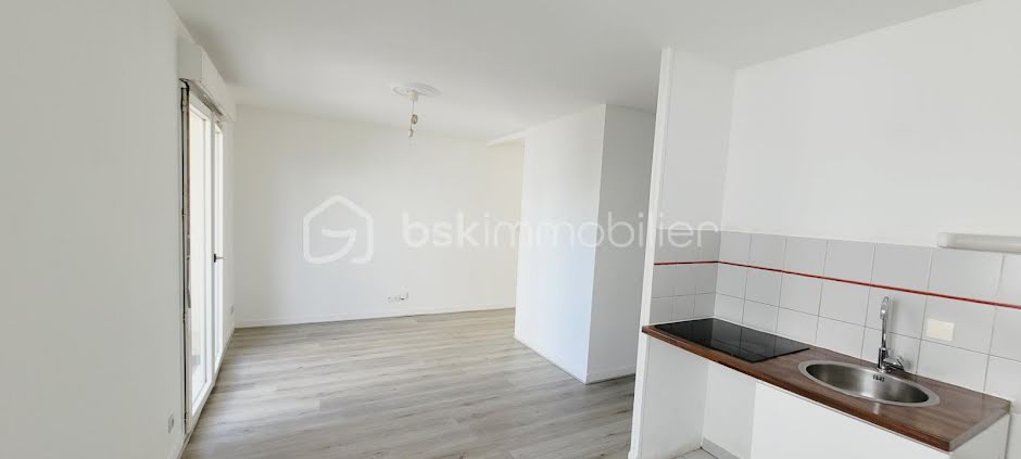 Vente appartement 1 pièce 33 m² à Évry-Courcouronnes (91000), 116 000 €