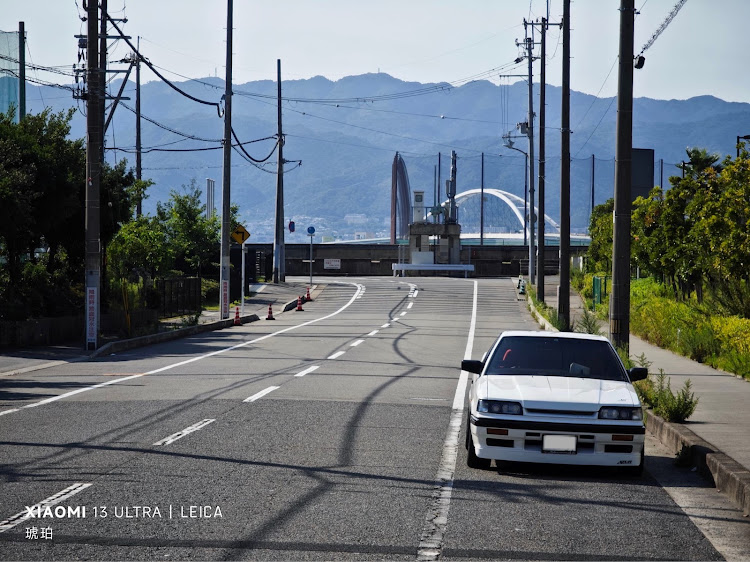 スカイラインの寄り道撮影📸😄・ドライブ・街中スナップに関するカスタム事例の投稿画像1枚目