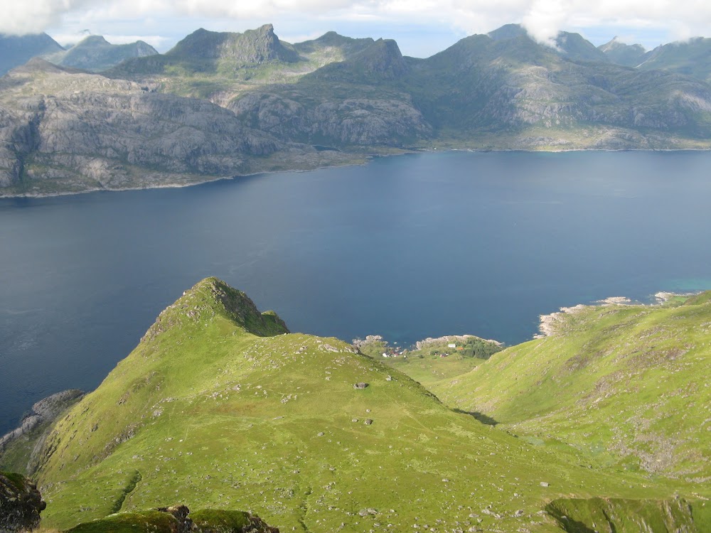 Каникулы троллей на островах Senja, Vesteralen и Lofoten в августе 2018