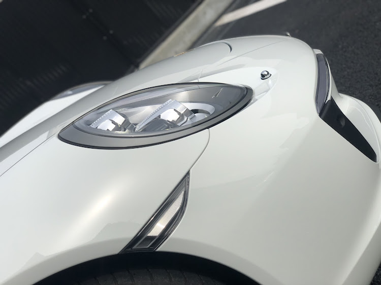 911 クーペのHisaさんが投稿したカスタム事例の投稿画像3枚目