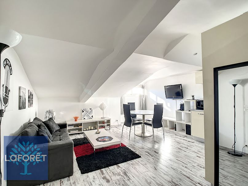 Vente appartement 2 pièces 31 m² à Cannes (06400), 392 200 €