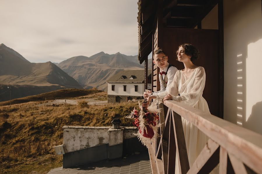 Fotógrafo de casamento Arina Krasnikova (arinak). Foto de 5 de março 2019