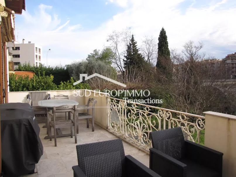 Vente villa 7 pièces 173 m² à Vence (06140), 650 000 €