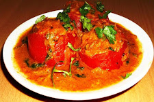 Stuffed Tomato Curry