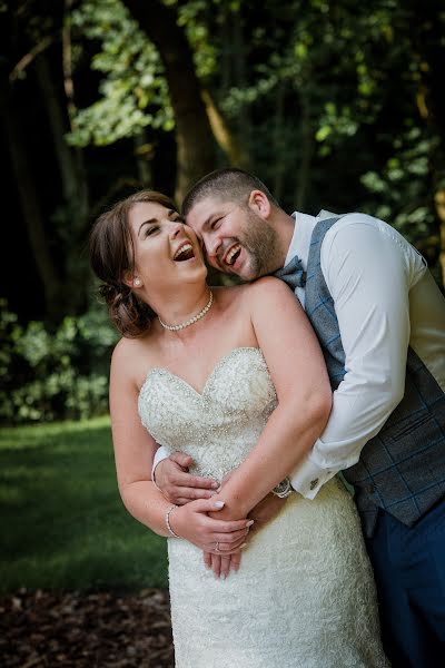 Fotógrafo de casamento Liz Baker (lizbakerphotos). Foto de 10 de julho 2018