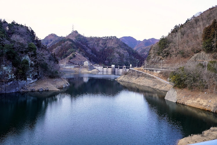 マークXの合角漣大橋・毘沙門水・秩父夜景・戦争反対・タイヤ交換に関するカスタム事例の投稿画像3枚目