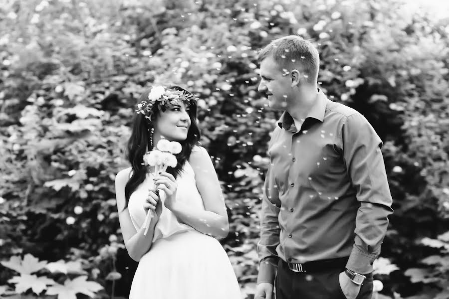 Photographe de mariage Lyudmila Egorova (lastik-foto). Photo du 6 juin 2017