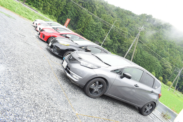 ノートの一眼レフ初心者・かき氷・R34スカイラインに関するカスタム事例の投稿画像1枚目