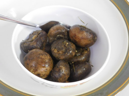 Slow Cooker Garlic Parmesan Mushrooms