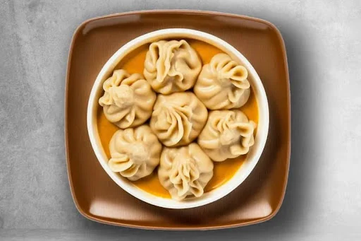 Veg Steamed Momos [8 Pieces]