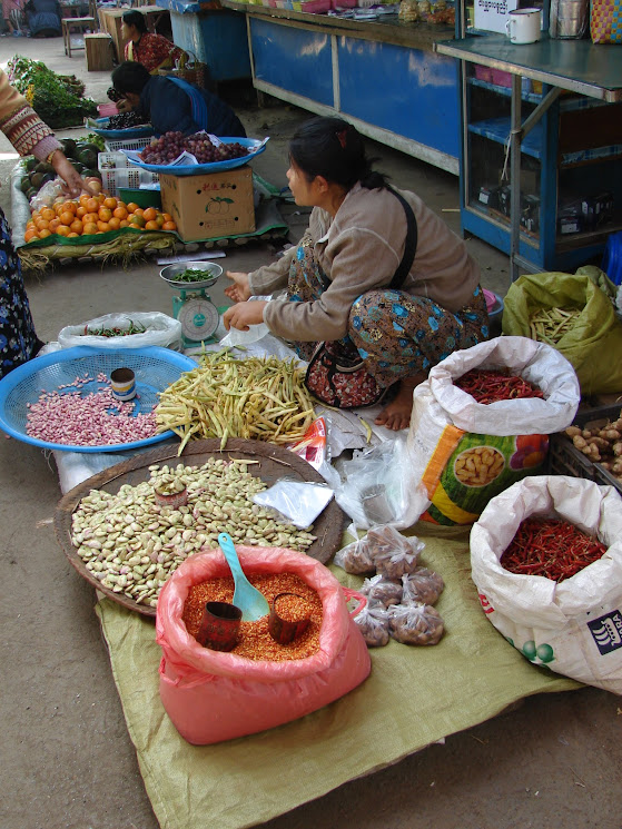 marché de nyaungshwe