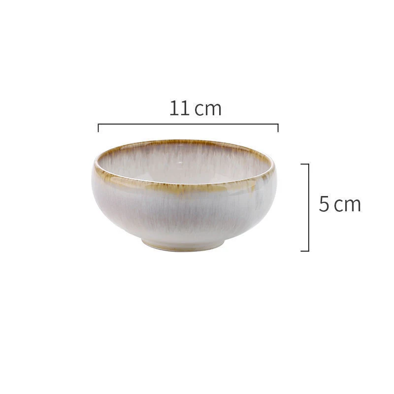 Ceramic bowl, drum-shaped for rice and soup. A household essential for serving individual portions of your favorite dish