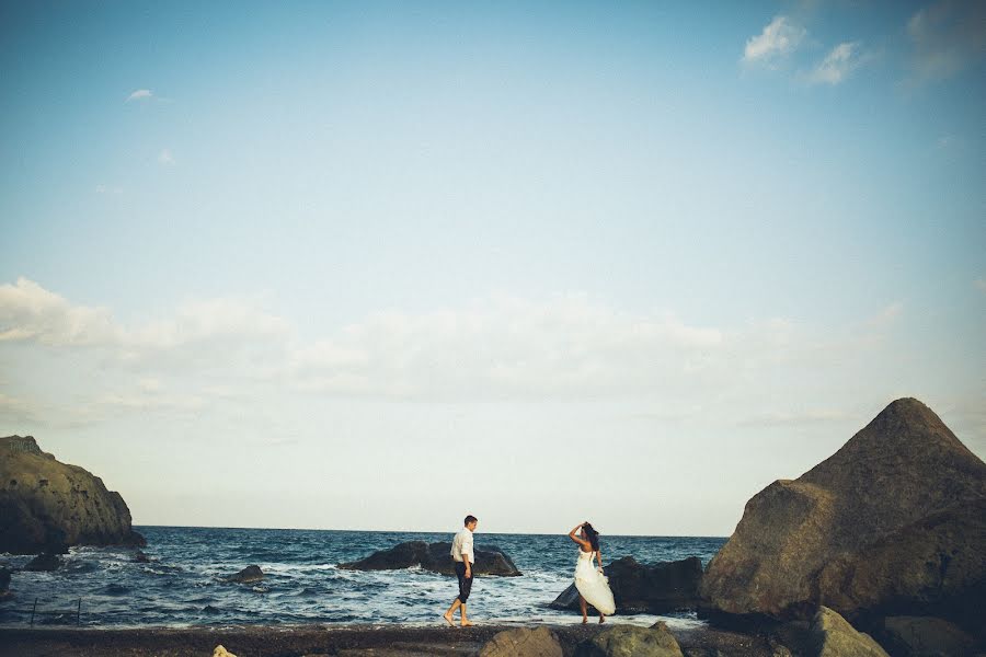 Fotografo di matrimoni Valentina Piksanova (valiashka). Foto del 16 dicembre 2014