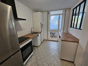 appartement à Marseille 8ème (13)