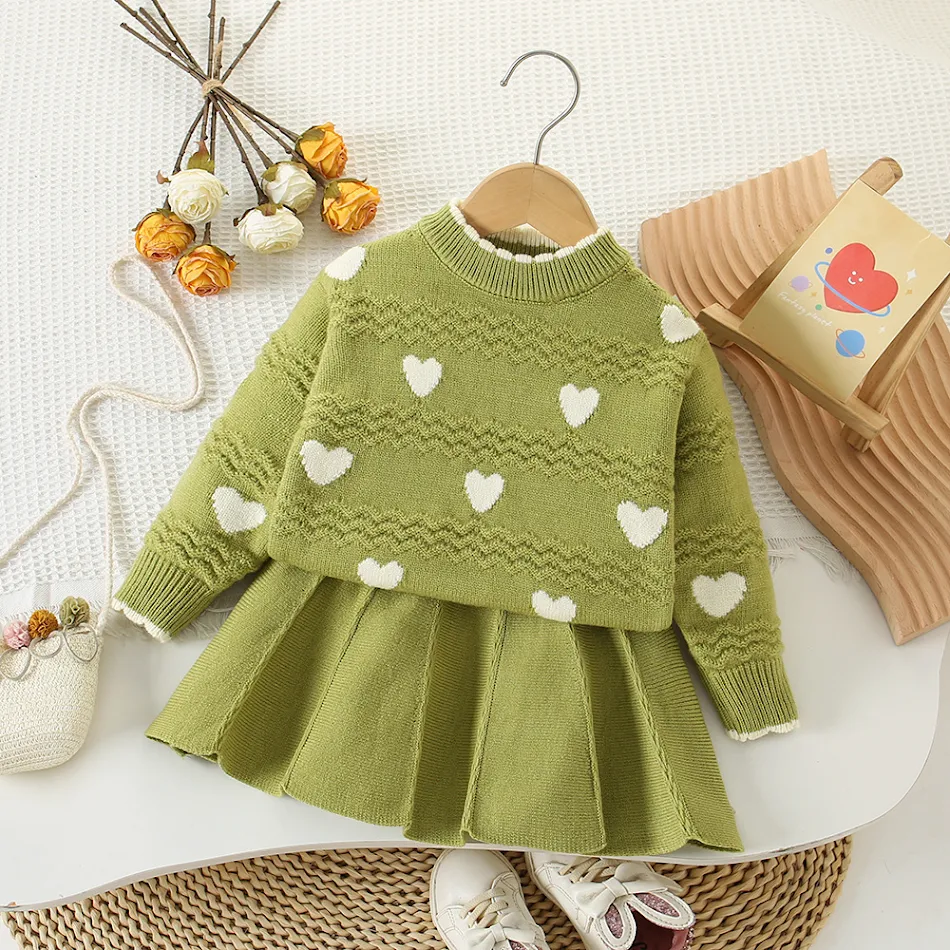 Koreaanse tweedelige dames set met ronde hals, trendy westerse stijl voor herfst en winter. Comfortabel, modieus en perfect voor de koudere dagen.