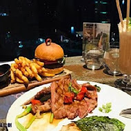 眺吧餐酒館 The Lookout Bistro & Bar