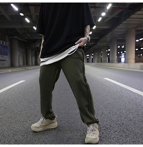 Title 3, Reverse stitching beam pants pure color pants