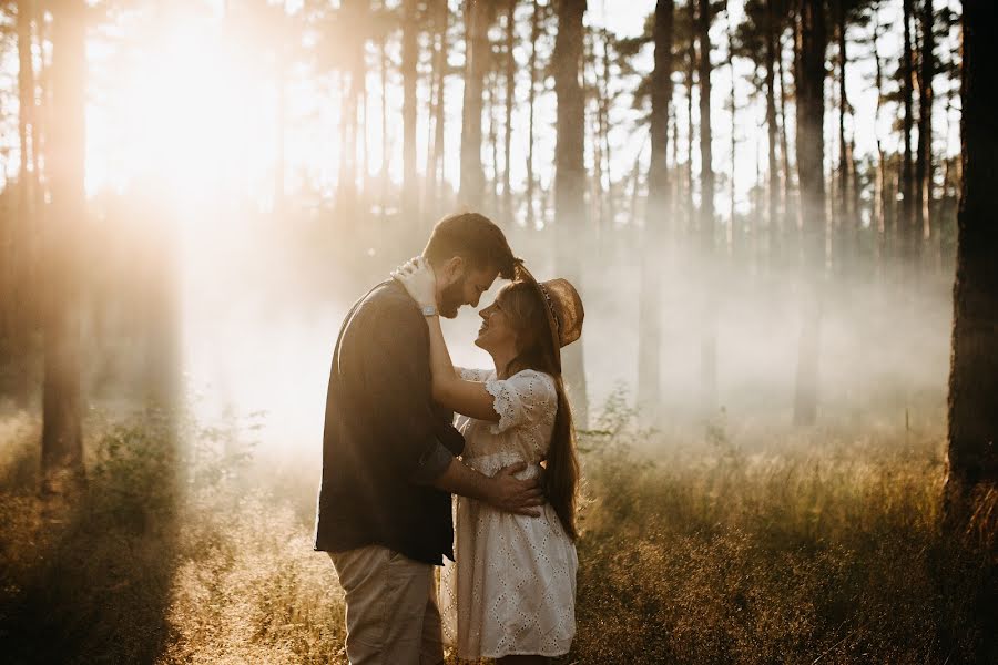 Fotografer pernikahan Alicja Dębek (alicjadebek). Foto tanggal 4 Juli 2020