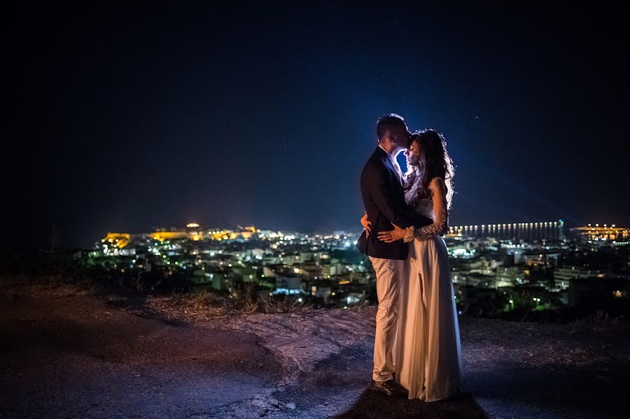 Wedding photographer Marios Kourouniotis (marioskourounio). Photo of 30 October 2017