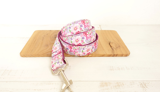 Title 4, Purple flower dog leash for stylish and secure ...