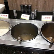 歡樂牛排(淡水店)