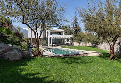 Maison avec jardin et terrasse 2