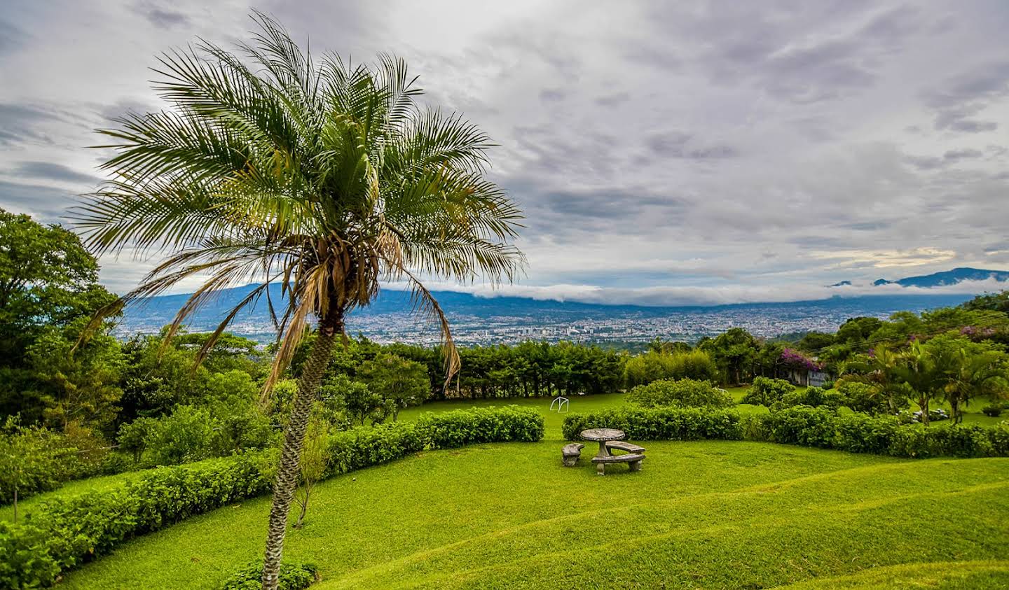 House with garden and terrace Escazu